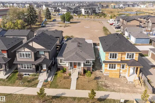 6214 HAMPTON GRAY AV NW, Edmonton, AB T5E 6X6