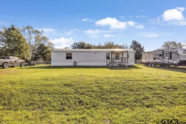 16181 Lakeview Cir, Whitehouse, TX 75791