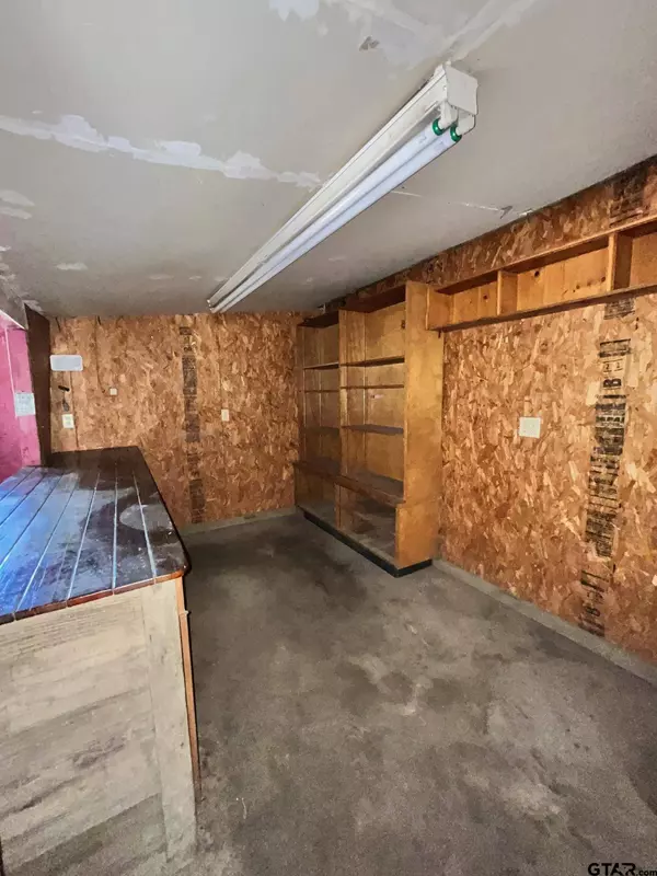 22360 Hwy 110 S, Troup, TX 75789