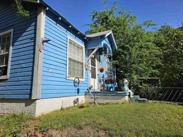 600 N Moore Ave, Tyler, TX 75702