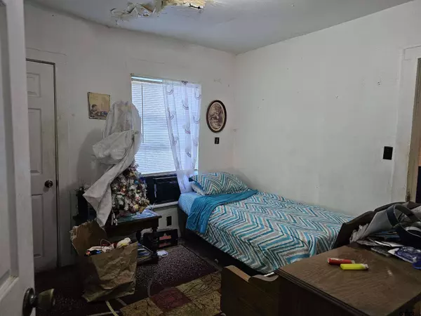 600 N Moore Ave, Tyler, TX 75702