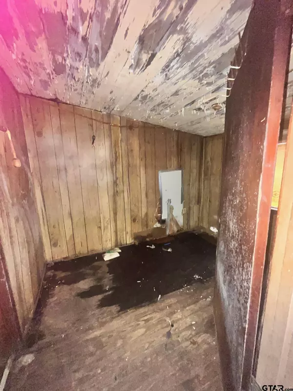 913 Crosby St, Tyler, TX 75701