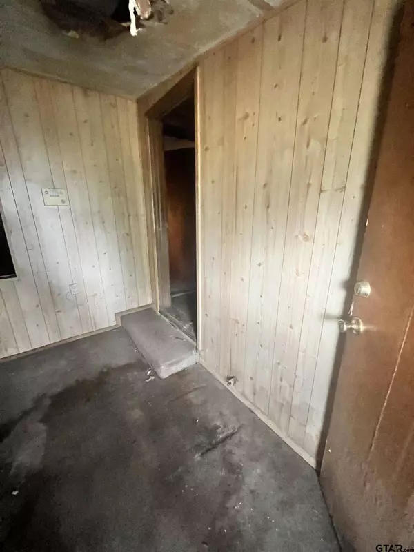 913 Crosby St, Tyler, TX 75701