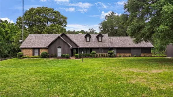 15246 Seven League Road, Tyler, TX 75703