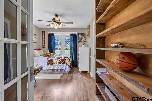 14325 County Road 2141, Troup, TX 75789