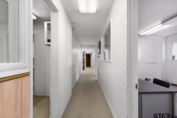 102 S Main Street, Rusk, TX 75785