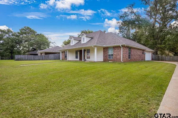 708 E Paschal Street, Troup, TX 75789