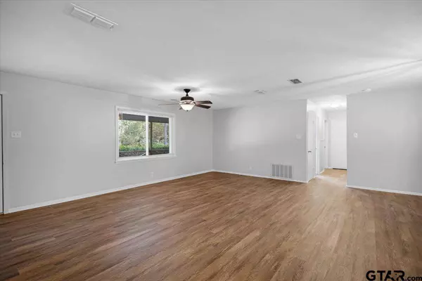 22525 Farm to Market 15, Troup, TX 75789