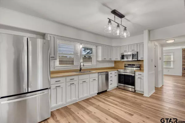 10789 & 10803 County Road 214, Tyler, TX 75707