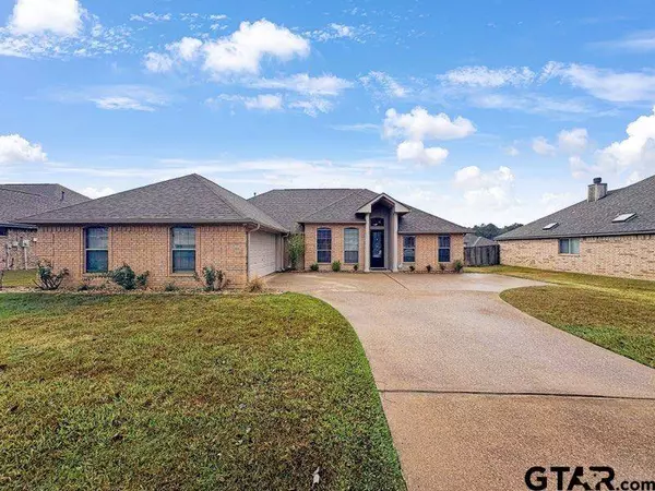 2065 Yasmeen Circle, Flint, TX 75762