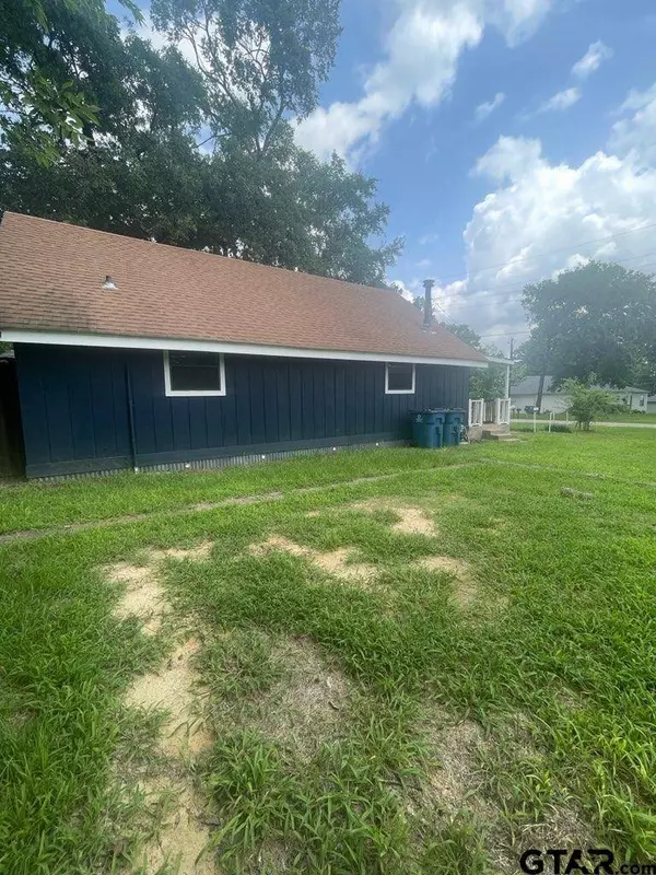 7266 Holley Hill Drive, Frankston, TX 75763