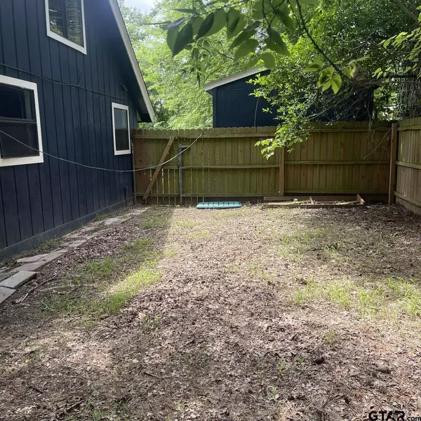 7266 Holley Hill Drive, Frankston, TX 75763