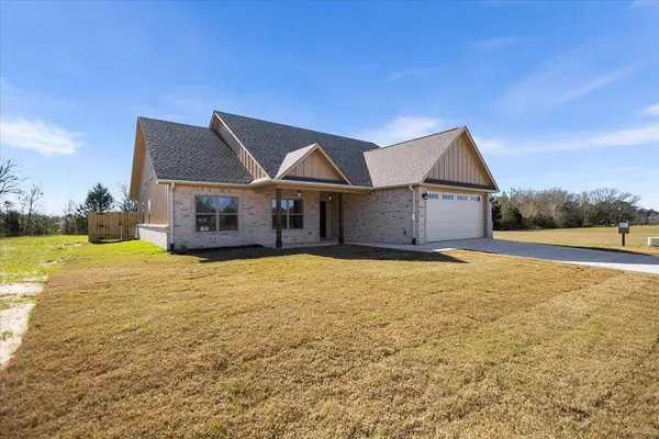 204 E Teal Drive, Troup, TX 75789