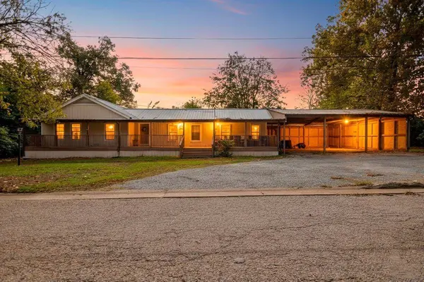 204 Tarbutton, Troup, TX 75789-000