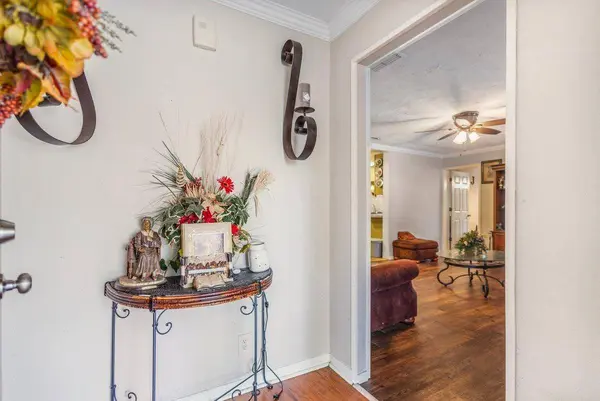 204 Tarbutton, Troup, TX 75789-000