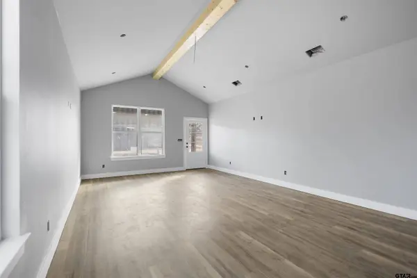 248 Crepe Myrtle Drive, Bullard, TX 75757