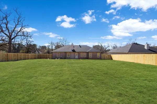 2001 County Road 2138, Troup, TX 75789-000