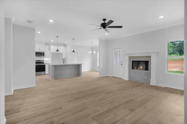2001 County Road 2138, Troup, TX 75789-000