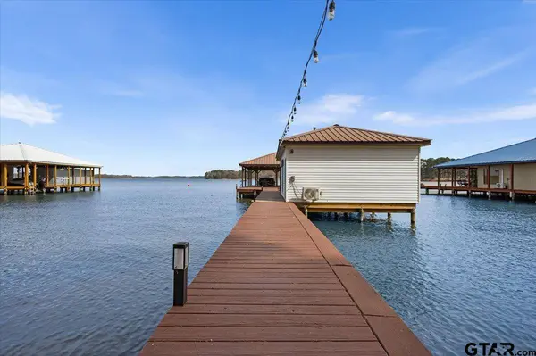 16835 Cardinal Lane, Troup, TX 75789
