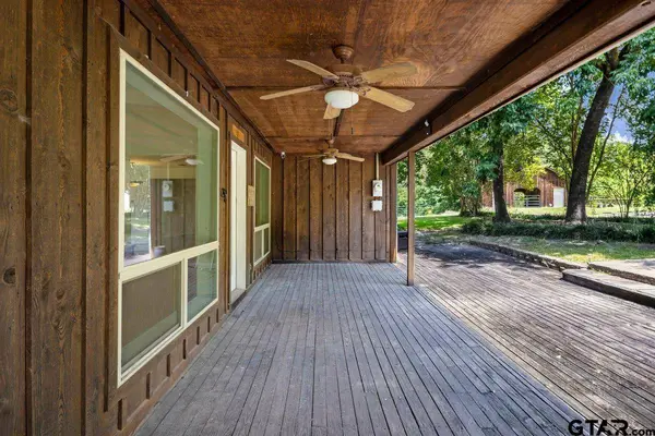 21430 County Road 2182, Whitehouse, TX 75791