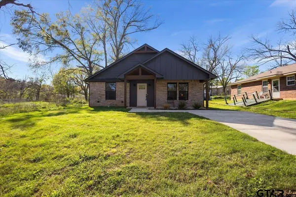 405 S Short Street, Troup, TX 75789
