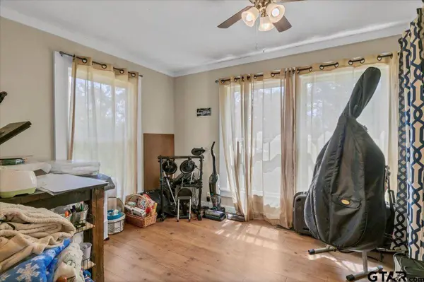 14325 County Road 2141, Troup, TX 75789