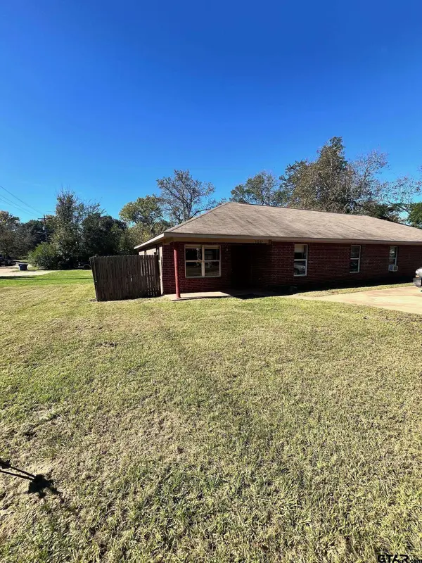 105 Beulah St Unit A, Troup, TX 75789