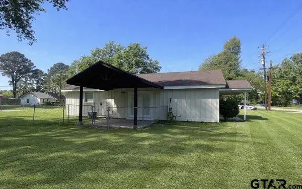 22158 Big Oak Drive, Flint, TX 75762