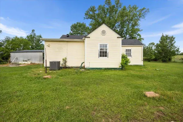 24016 Farm to Market 15, Troup, TX 75789