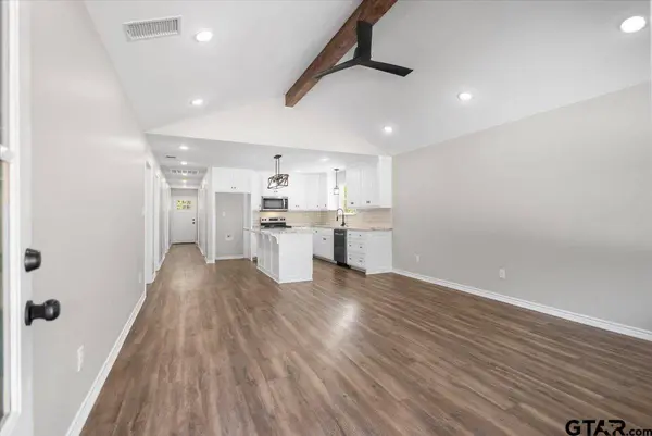 505 S Joy Street, Troup, TX 75789