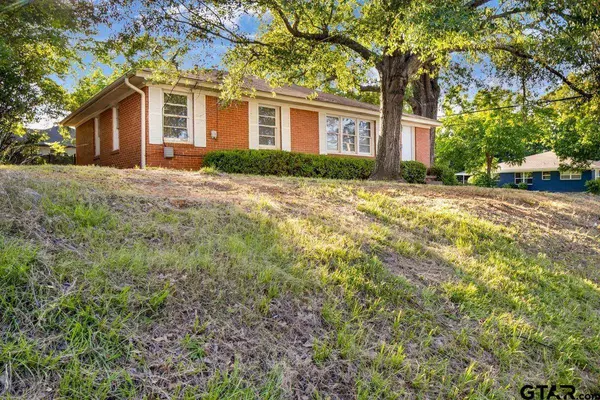 837 S Palmer Avenue, Tyler, TX 75702