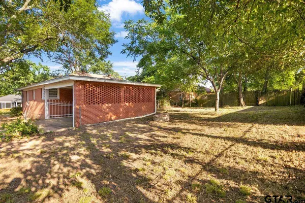 837 S Palmer Avenue, Tyler, TX 75702