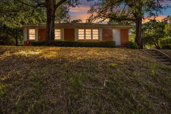 837 S Palmer Ave, Tyler, TX 75702-2371