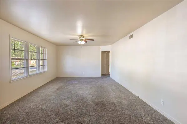 837 S Palmer Ave, Tyler, TX 75702-2371