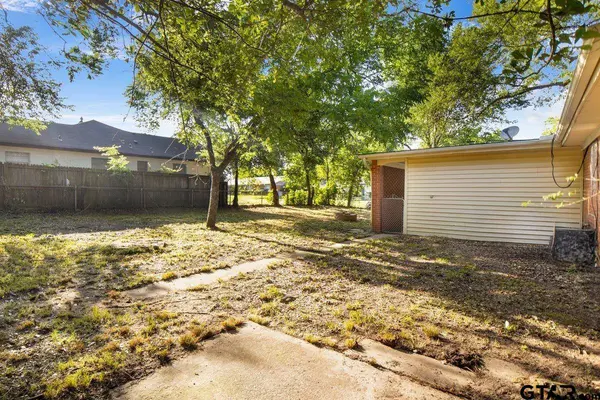 837 S Palmer Avenue, Tyler, TX 75702