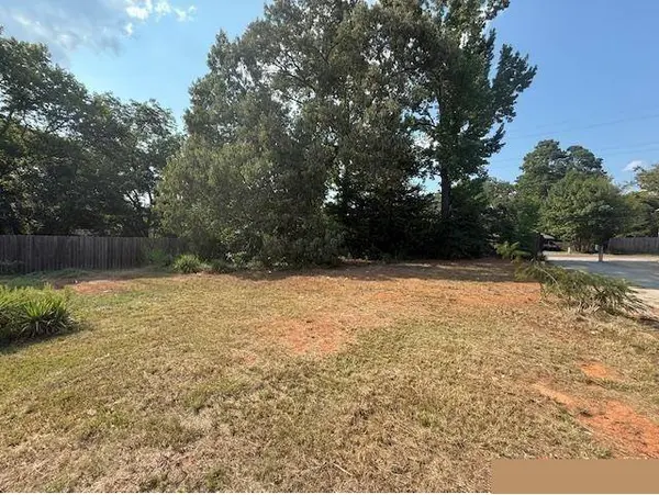 401 Tara Lane, Troup, TX 75789