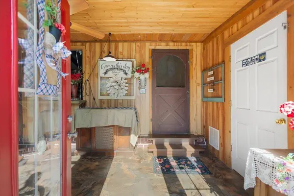 21089 County Road 2138, Troup, TX 75789