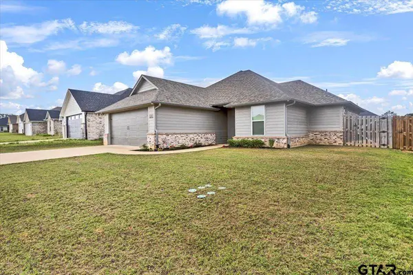 1802 Forestdale Boulevard, Whitehouse, TX 75791