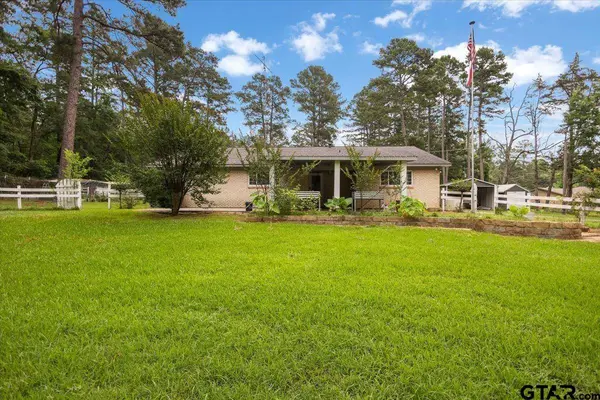 20994 State Highway 110 N, Troup, TX 75789