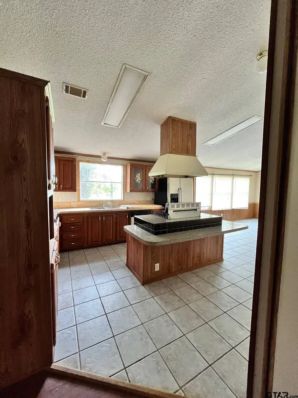 20831 County Road 2138, Troup, TX 75789