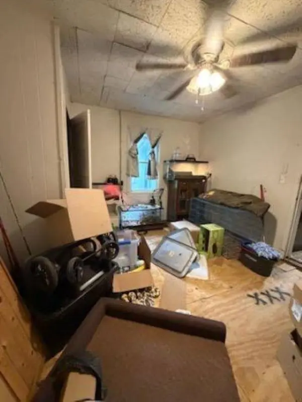 106 W College Street, Big Sandy, TX 75755