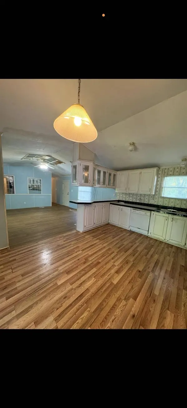 19218 Autumn Dr, Tyler, TX 75703