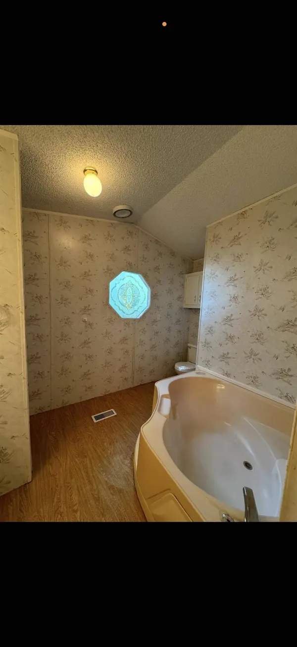 19218 Autumn Dr, Tyler, TX 75703