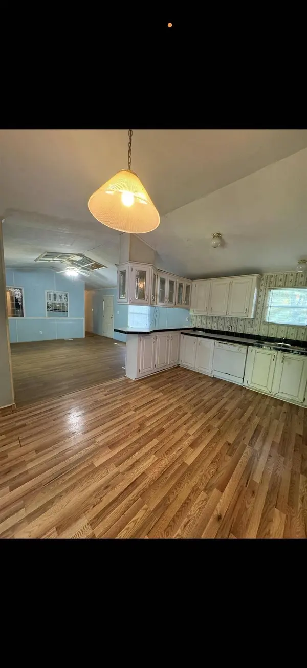 19218 Autumn Dr, Tyler, TX 75703