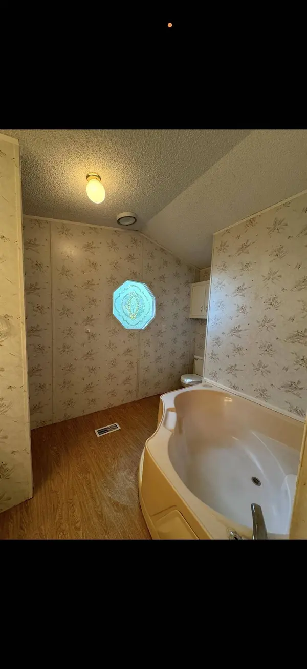 19218 Autumn Dr, Tyler, TX 75703