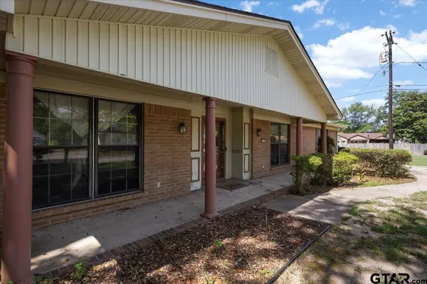 404 Marion Drive, Longview, TX 75602