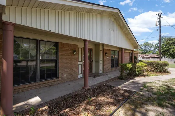 404 Marion Drive, Longview, TX 75602
