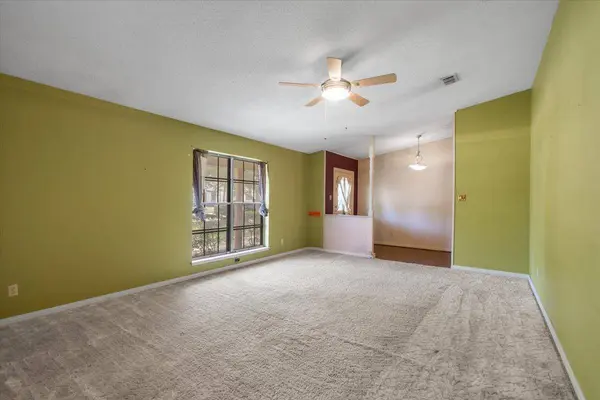 404 Marion Drive, Longview, TX 75602
