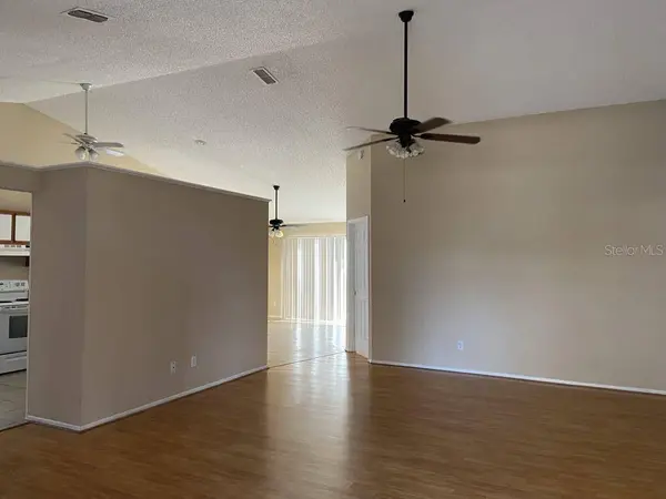 636 BIRGHAM PL, Lake Mary, FL 32746