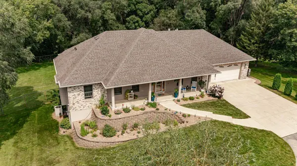 2111 E River RD NE, Rochester, MN 55906